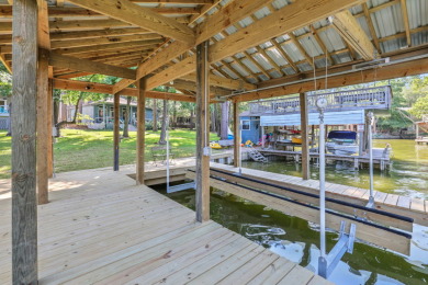 Fully Furnished Waterfront Home in Coldspring - photo 3