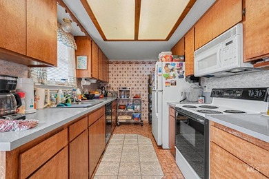 Some of the best homes are the ones that you get to make your - photo 4