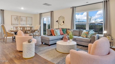 The Elston floorplan at the Hideaway at Fox Meadows in Bluff - photo 9