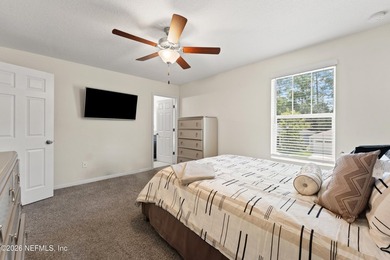 Beautiful 3 bedroom 2.5 bathroom two story home available now - photo 13