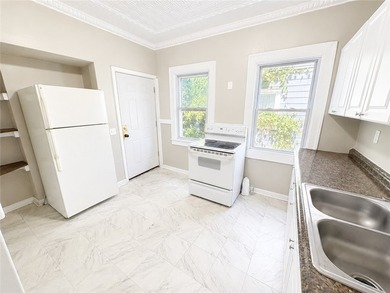 Another Rockin' Rochester Property! Solid duplex opportunity - photo 5