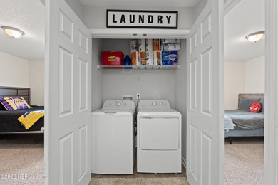 Beautiful 3 bedroom 2.5 bathroom two story home available now - photo 16