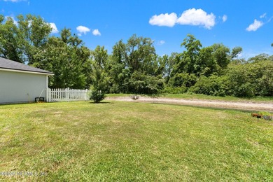 Beautiful 3 bedroom 2.5 bathroom two story home available now - photo 22