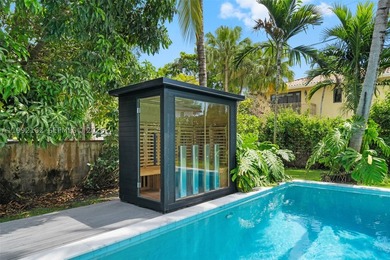 Beautifully reimagined residence in the highly coveted High - photo 4