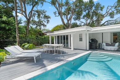 Beautifully reimagined residence in the highly coveted High - photo 5