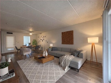 Location, lifestyle, and modern updates come together - photo 9