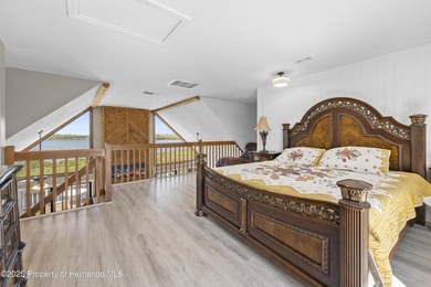 Stunning views and FLorida Gulf Living Beautiful Water front - photo 30