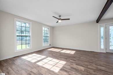 Welcome to 141 Agnes Dr in Duncan, SC -Back in the market at no - photo 7