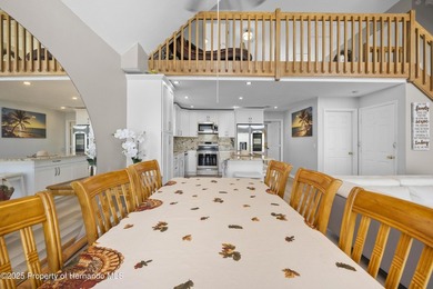 Stunning views and FLorida Gulf Living Beautiful Water front - photo 46