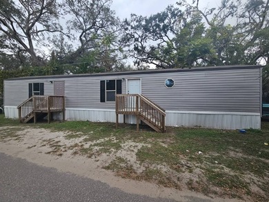 All you need in one BEAUTIFUL space! 2023 2 bedroom/2 bath - photo 6