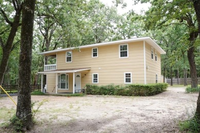 Lovely 2-story home in desirable Gun Barrel City subdivision - Lake Home For Sale in Gun Barrel City, Texas