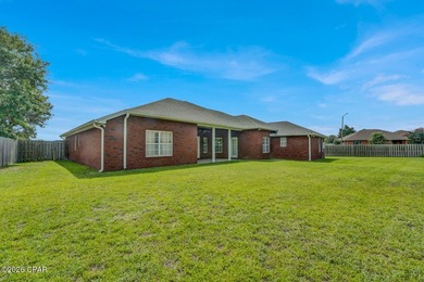 This CUSTOM all brick one level 4 bedroom 3.5 bath home with - photo 4