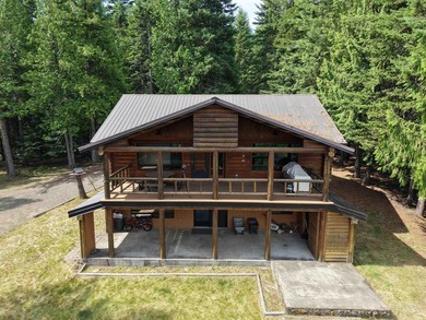 Stunning Views of Dworshak Reservoir | Fully Renovated Log Home - photo 8