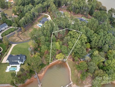 Lake Norman Lot For Sale in Mooresville North Carolina