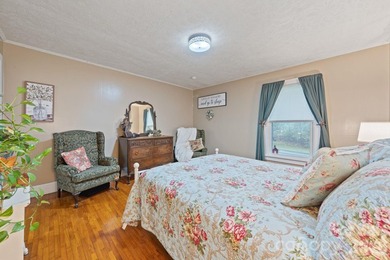 Seller Incentive if closed by September 30, 2026 - Additional - photo 8