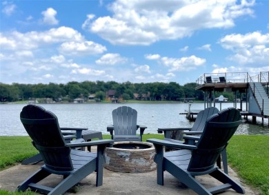 Cedar Creek Lake Home For Sale in Mabank Texas