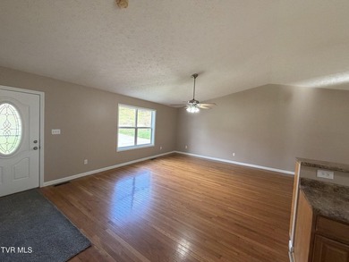 2BR/2 full bath one level home with all the amenities you are