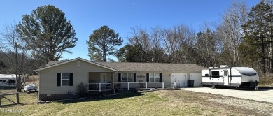 Lake Home For Sale in Lafollette, Tennessee