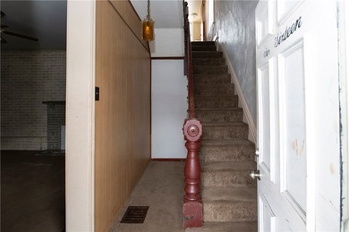 AWESOME HOME FOR SALE! Handicap accessible home just waiting for - photo 11