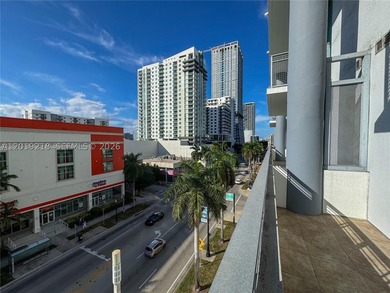 Modern and spacious 1-bedroom / 1-bath residence located in the - photo 13