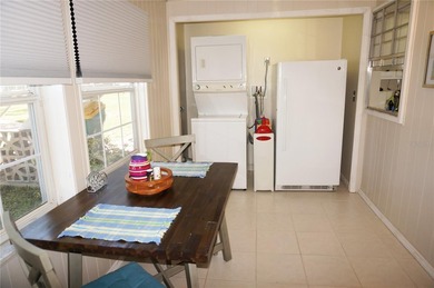 *FULLY FURNISHED* 2 Bedroom, 2 Bathroom FIRST FLOOR unit located - photo 15