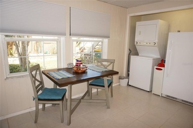 *FULLY FURNISHED* 2 Bedroom, 2 Bathroom FIRST FLOOR unit located - photo 16