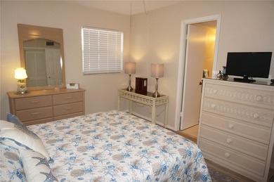*FULLY FURNISHED* 2 Bedroom, 2 Bathroom FIRST FLOOR unit located - photo 21