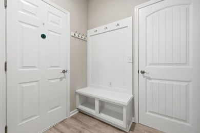 Turn-Key Coastal Home with Water Views - Just 2 Miles to the - photo 23