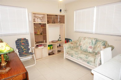 *FULLY FURNISHED* 2 Bedroom, 2 Bathroom FIRST FLOOR unit located - photo 24