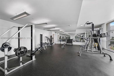 Modern and spacious 1-bedroom / 1-bath residence located in the - photo 26