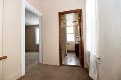 AWESOME HOME FOR SALE! Handicap accessible home just waiting for - photo 27