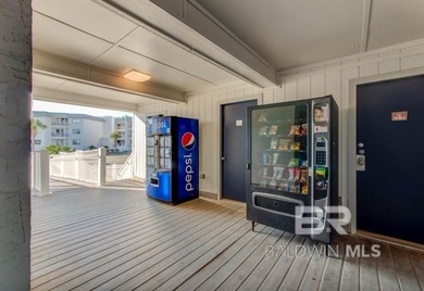 This 2-bedroom, 2-bathroom condo in Gulf Shores Plantation - photo 31