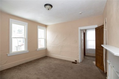 AWESOME HOME FOR SALE! Handicap accessible home just waiting for - photo 32