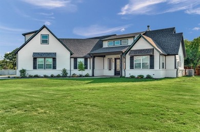 Lake Home For Sale in Pilot Point, Texas