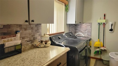 You will love this Sentinel Model. Two bedroom split plan - photo 13