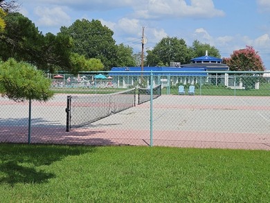 Great lot tucked away on a quiet court in the sought-after Glebe - photo 13