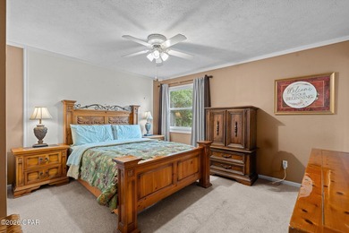 ***CURRENTLY UNDER CONTRACT, SELLER WILL CONSIDER BACKUP - photo 17