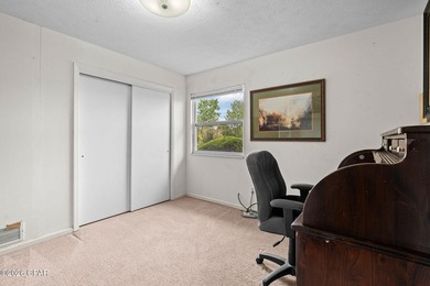 ***CURRENTLY UNDER CONTRACT, SELLER WILL CONSIDER BACKUP - photo 23