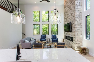 Welcome to your Door County retreat! This thoughtfully designed - photo 24