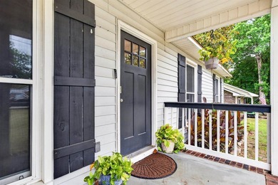 Welcome to 213 Elm Street in charming Mitten Park & Terrace! - photo 6