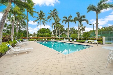 Beautifully maintained 3-bedroom, 2.5-bath townhome. This - photo 27