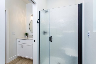 Welcome to your Door County retreat! This thoughtfully designed - photo 31