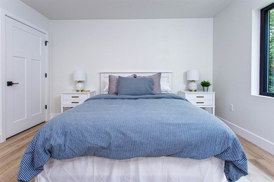 Welcome to your Door County retreat! This thoughtfully designed - photo 40