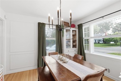 Welcome home to this beautiful, impeccably maintained and - photo 9
