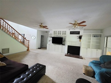 Exceptional Riverfront Living - Unbeatable Value! Discover this - photo 16