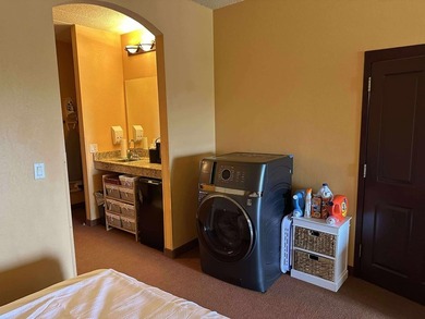 Located on the sixth floor, this spacious three bedroom condo - photo 19