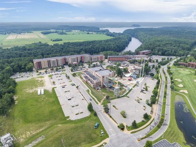 Located on the sixth floor, this spacious three bedroom condo - photo 34