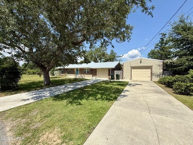 Under Contract Seller is Taking Back Up Offers At This Time - photo 3