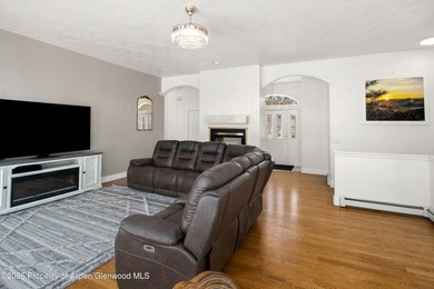 Unobstructed views! Positioned to capture sweeping mountain - photo 6