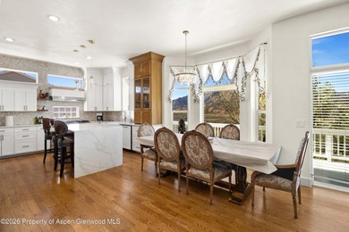 Unobstructed views! Positioned to capture sweeping mountain - photo 8